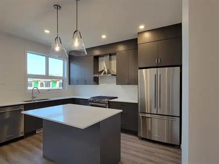 First Occupants Wanted: Stunning 3BR+Den with 17km of Trails | Calgary