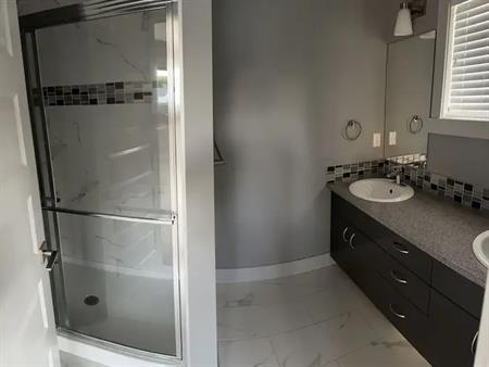 Very spacious high end 3 ensuite bedrooms close to Boonie Doon | 8645 79 Street Northwest, Edmonton