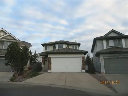 Beautiful Bright 3-Bedroom, 4 Bathroom , Double Garage House In Springbank Hill | 428 Springbank Place Southwest, Calgary