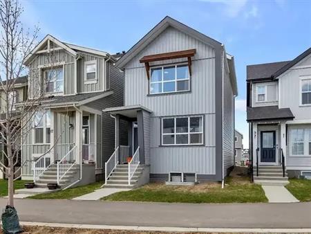 Stunning 4-level split home in the new Rangeview community FOR RENT! | 13 Lavender Road Southeast, Calgary