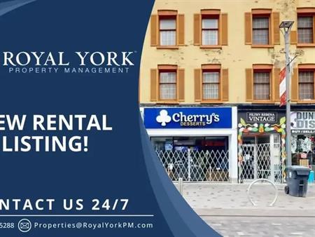 16-175 Dundas Street, London, Ontario N6A 1G4 | 175 Dundas Street, London