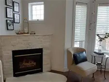 2 bedroom + loft, 2.5 bathroom townhouse in Lower Mount Royal | Calgary