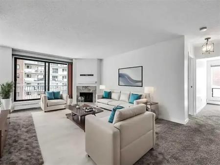 HALLMARK ESTATES in Connaught | 402 - 1323 15th Avenue Southwest, Calgary