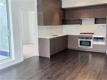 3 bed 2 bath Condo