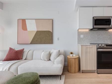 Newly Built Open-Concept 1-Bed Suites Available Now at Lonsdale Square