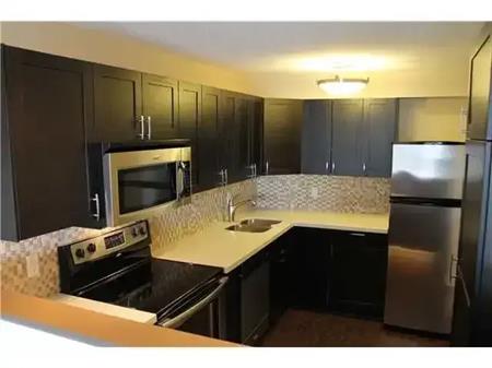 Top Floor Condo in a Concrete Building Close to Chinook Centre! | 510 58 Ave SW, Calgary