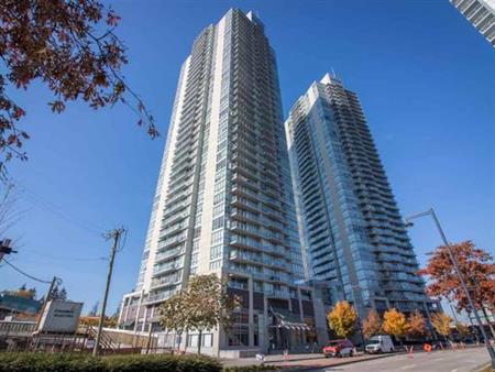 Surrey King george 2 Bed &2 Bath high -rise condo for rent