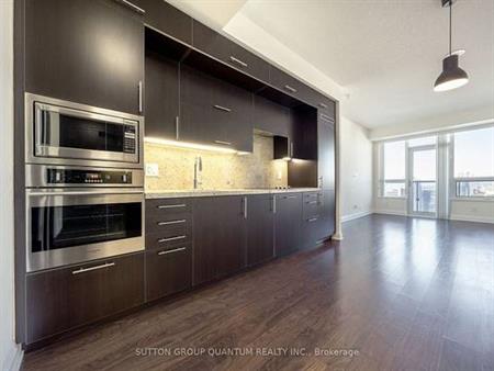 Yonge St. / Sheppard Ave. East Beautiful 2Bdrm Spacious Designer Kitc