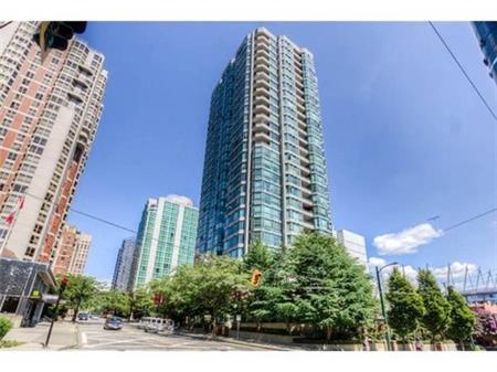 Furnished 2 bed 2 bath Downtown Vancouver at The Rosedale