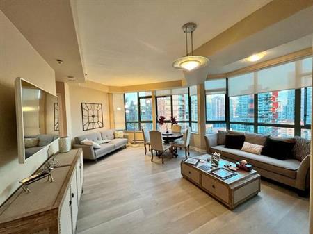 fully furnished 2 bd apartment Vancouver Yaletown