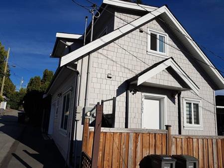 South Vancouver Laneway Available October 15th