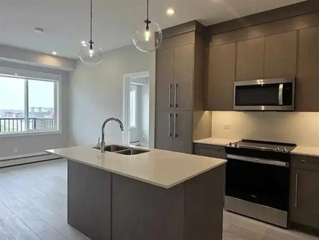 2 Bed, 2 Bath Plus Den + Underground Parking + Locker | Calgary