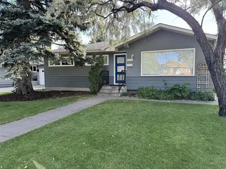 Beautifully Update Bungalow! | 7224 Farrell Road Southeast, Calgary