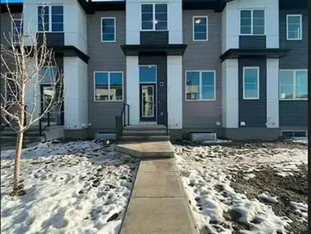 Modern 2 Bedroom Townhome for Rent in Seton, Calgary – Ideal Location! | 607 - 474 Seton Circle Southeast, Calgary