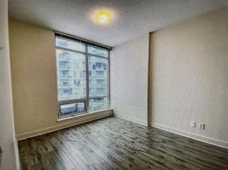 cozy, luxury 2 bedroom university city condo, view and walk to Brentwood mall | Calgary