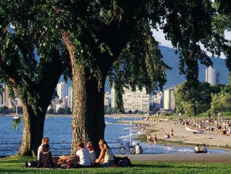 #2 two bedroom bdrm 1 October Kits Kitsilano 2 blks to beach