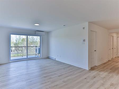 JOLIETTE (SAINT-CHARLES-BORROMÉE) - APPARTEMENT/LOGEMENT À LOUER