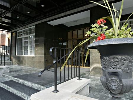 3465 Redpath - St-Georges - 1 Bedroom - 3465 Rue Redpath, Montréal