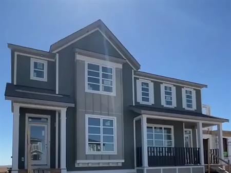 3 bed 2.5 bath / bonus room & pocket office 1700 sq ft / double garage | 7661 - 7661 202 Avenue Southeast, Calgary