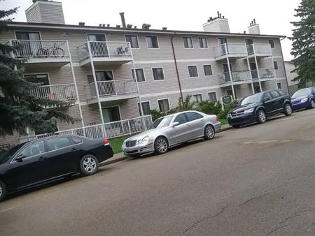 2 BDRM CONDO-ground floor East facing corner suite! | 10136 160 Street Northwest, Edmonton