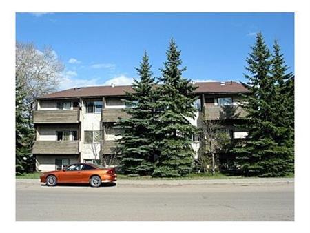 Pipestone Apartments | 10139 157 Street Northwest, Edmonton