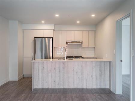 2 Bedroom - 308 Crevier, Montréal