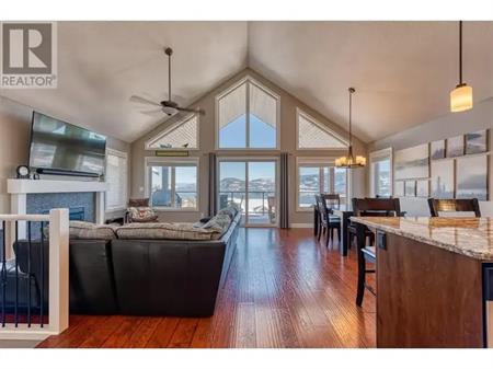 YOUR BEST WINTER YET! INCREDIBLE HOME w/ BREATHTAKING VIEWS | Kelowna