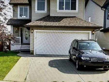 Open 3 bedroom corner lot | 12 Summercourt Close, Sherwood Park