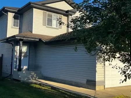 Nice home!! | 210 Hyndman Cres Nw, Edmonton