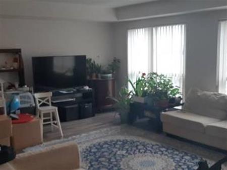 Yonge/Front ~ 2 Bdrm, High Floor; Central to Everything ~ $3,099/Mo.