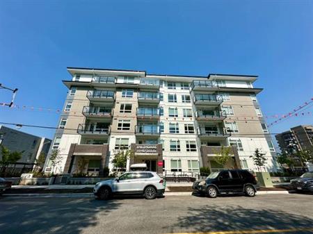 BRAND NEW 2 BED 2 BATH MAPLE RIDGE! CORNER UNIT