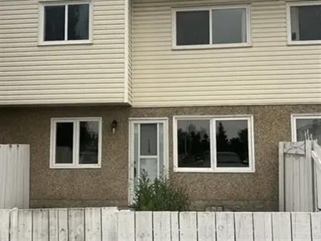 townhouse 3 bedrooms for rent $1950utilities included | 106 - 118 16348 109 Street Northwest, Edmonton, AB, Canada, Edmonton