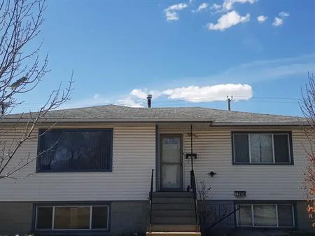 Spacious 2 Bed / 1 Bath Legal Basement  Suite Near Northgate / 97 St | 12808 96 Street, Edmonton