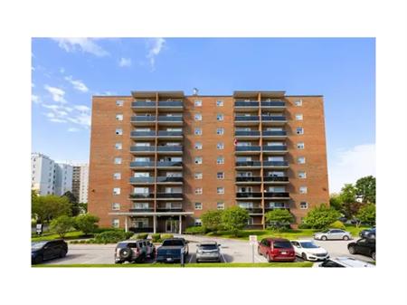 95 Paisley Boulevard West | 95 Paisley Bvld West, Mississauga