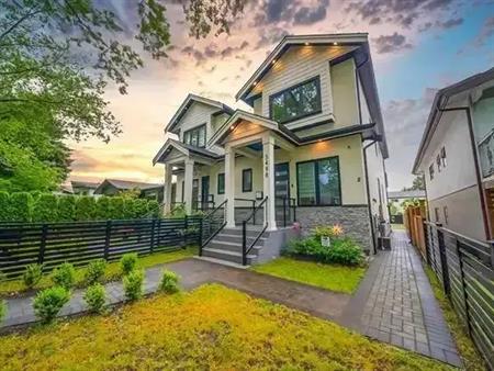 3498 E 48th Avenue | 3498 E 48th Avenue, Vancouver