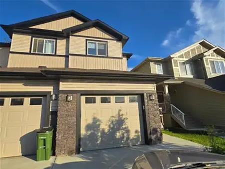 Beautiful House | 8773 Carson Way Southwest, Edmonton