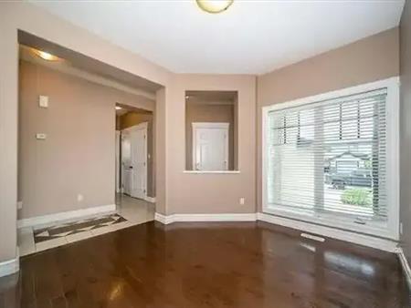 2300+ SQ Feet House in Callaghan for Rent -  Available on October 1, 2024 | Edmonton