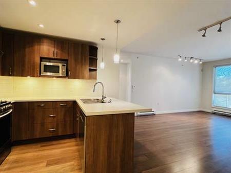 3 bedroom Kerrisdale apartment