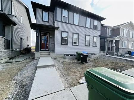 NW Calgary- New duplex house  4 Bedrooms, 2.5 Bathroom in Carrington Nw Calgary | Carringford Cl NW, Calgary