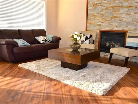 Modern 3 Bedroom House for Rent in Martindale - Pet Friendly, & fully furnished | Calgary