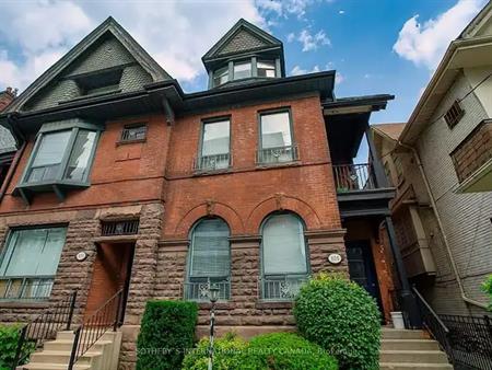 101 Spadina Road #LOWER | 101 Spadina Road, Toronto