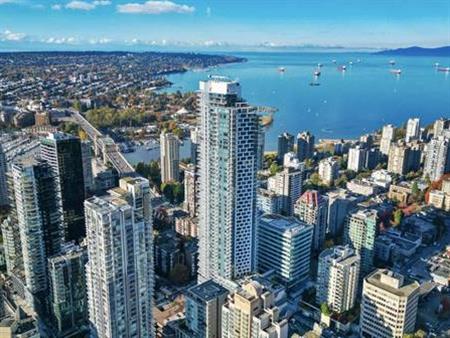 Downtown Ocean View 1BDR At One Burrard