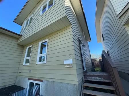 Delightful 2-Storey Half Duplex in the Heart of Beddington! | 158 Berkley Way Northwest, Calgary