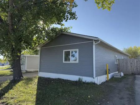 Mobile Home for Sale or Rent to Own | 173 Grenfell Crescent, Fort McMurray