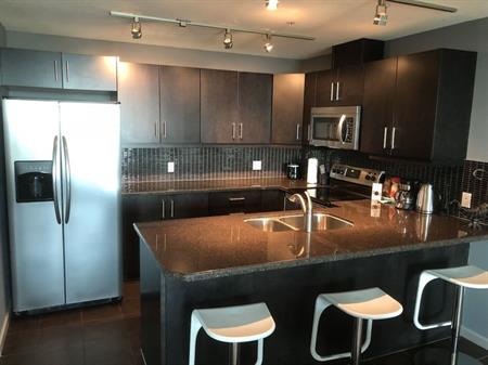 Furnished, Spacious 2 bed 2 bath - Unobstructed South view | 2707 - 210 15 Ave SE, Calgary