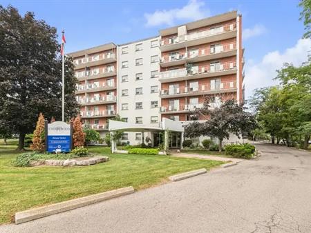 Cherrywood Apartments | 2 Cherrywood Drive, Stoney Creek