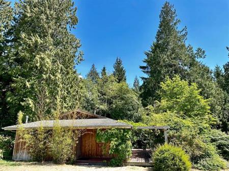 Charming house on Organic Farm