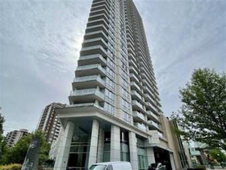 2 bed 2 bath + den apartment metrotown