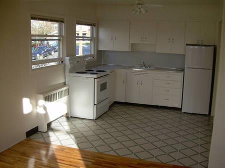 Corner Unit, Bright, Large 1 Bedroom. $1750