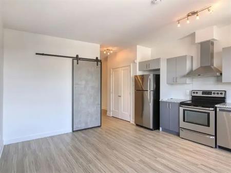 6600 Darlington | 6600 Darlington, Montreal